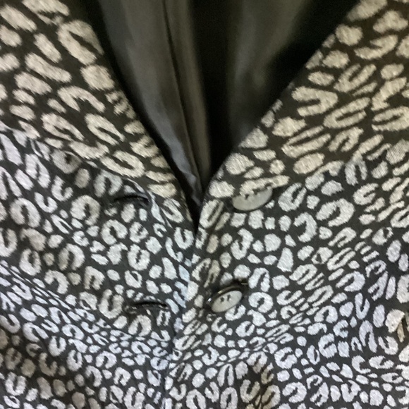 Harve Benard leopard print 2x Blazer NWT - Picture 2 of 5